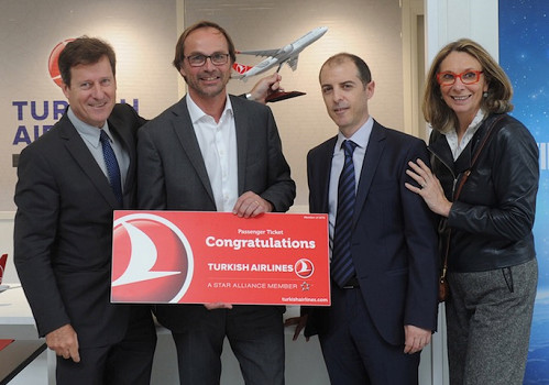 Turkish Airlines a organisé une cérémonie le 26 mai 2016 à l'aéroport de Bordeaux - Photo : Turkish Airlines Turkish Airlines a organisé une cérémonie le 26 mai 2016 à l'aéroport de Bordeaux - Photo : Turkish Airlines