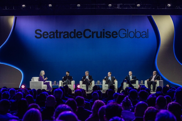 À Miami, le “Presidents Panel” du Seatrade Cruise Global rassemble les dirigeants des grandes compagnies, dont Ponant Explorations Group, autour des enjeux stratégiques de la croisière @Seatrade Cruise Global