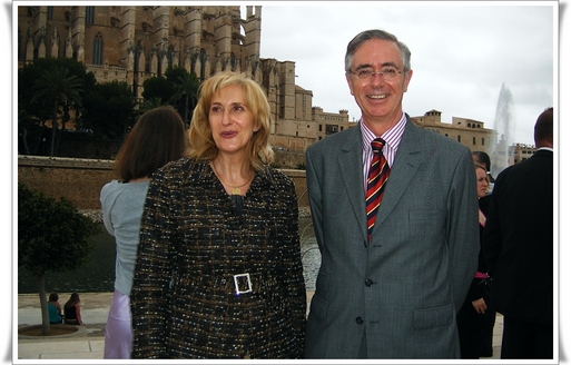 Jaime Axel Ruiz, directeur de l'Office Espagnol du Tourisme à Paris et Maîté de la Torre, directrice adjointe.