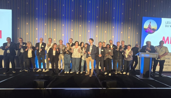 Les permanents des EDV et les membres du CA - Photo CE