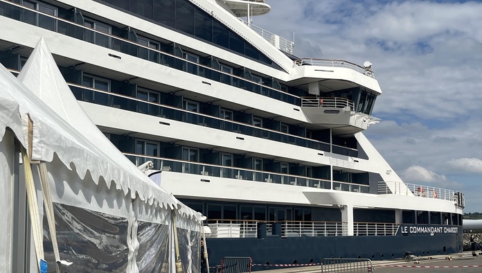 C'est à Brest que tous les passagers ont embarqué pour une croisière de quatre jours vers Reykjavík @LG