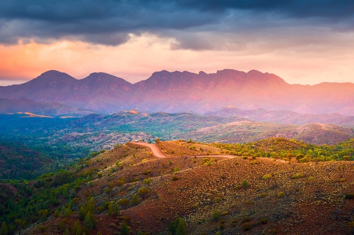 Le coup de cœur de Valérie Bourgeois (Australie à la Carte) : la chaîne des Flinders Ranges - DepositPhotos.com, kwest