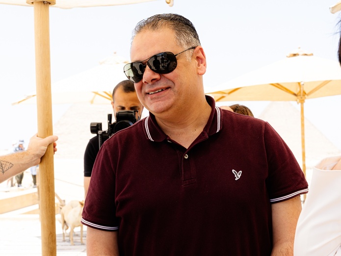 Le Dr Ahmed Youssef, CEO de l'Egyptian Tourism Authority, rend visite aux Pionniers de passage au Caire - Photo : Jules DESPRETZ