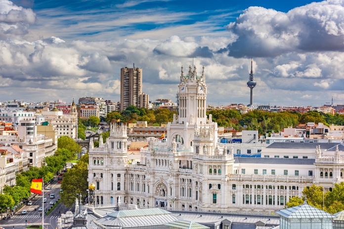 Madrid se dote d’outils pour mieux anticiper et encadrer le développement du tourisme. @depositphotos/sepavone