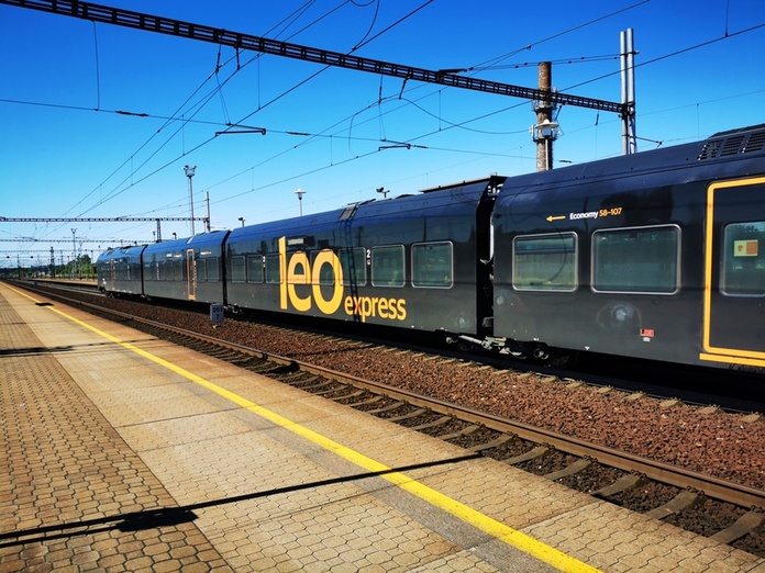 La compagnie tchèque Leo Express lancera le 25 juin 2026 une nouvelle liaison ferroviaire directe de plus de 1 300 kilomètres, qui reliera la ville polonaise de Przemyśl, à la frontière ukrainienne, à Francfort et son aéroport.@depositphotos/jonnysek