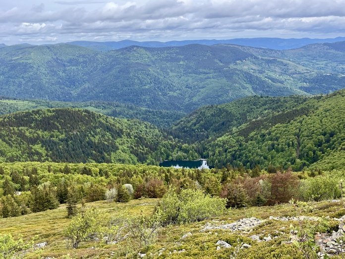 Depuis le Grand-Ballon, des vues à couper le souffle. PB. Depuis le Grand-Ballon, des vues à couper le souffle. PB.