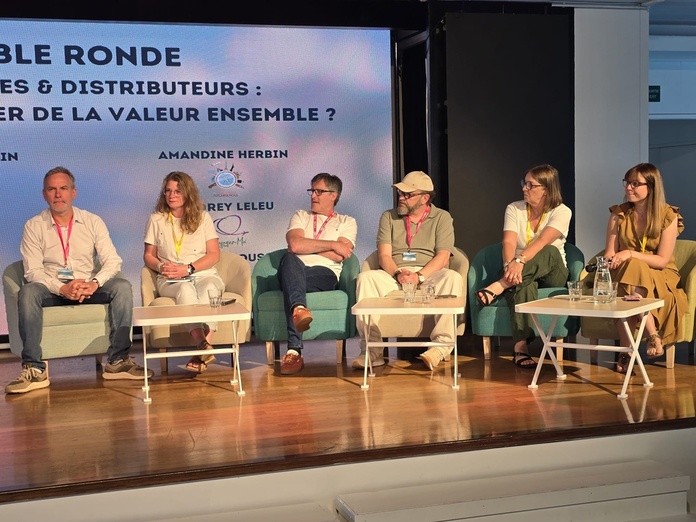 Lionel Rabiet (Voyages d'Exception), Audrey Leleu (Voyagez-moi), Jean-Christophe Guillin (Fram), Tristan Daube (TravelAssist), Sylvie Groussin (Grand Lieu Voyages) et Amandine Herbin (Voyage autour de nous) - Photo CE