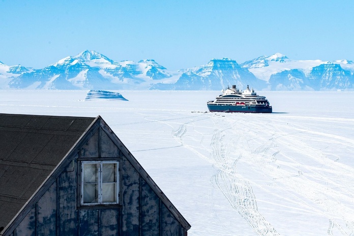 Ponant Explorations ouvre à la vente plus 35 départs en Arctique de mai à octobre 2028  - Photo : Studio PONANT, Guillaume Robin