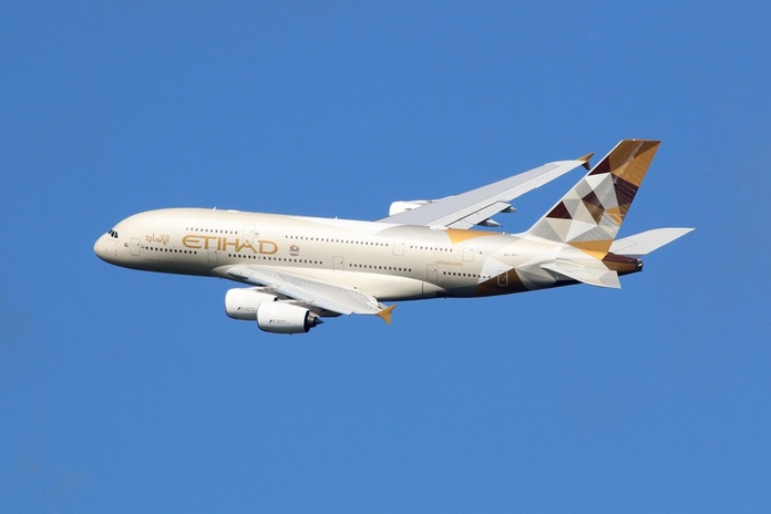 Etihad propose une assurance santé voyage gratuite aux voyageurs pendant un séjour pouvant atteindre 15 jours aux Émirats arabes unis - Depositphotos.com, Boarding2Now