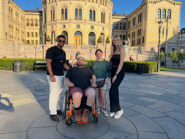 Just Travel : Le pari de rendre le monde accessible à tous, Stéphane Amado et Julie Smith, photo de Just Travel