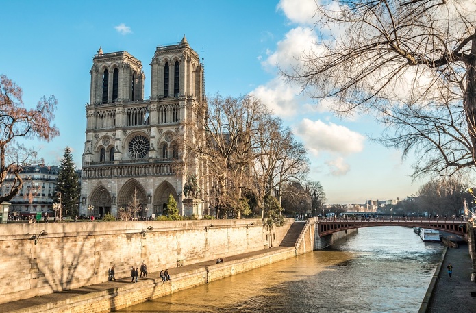 De nouvelles règles s’appliqueront dès le 1er juillet 2026 pour la visite de Notre-Dame de Paris - Depositphotos.com, pocholocalapre@yahoo.com