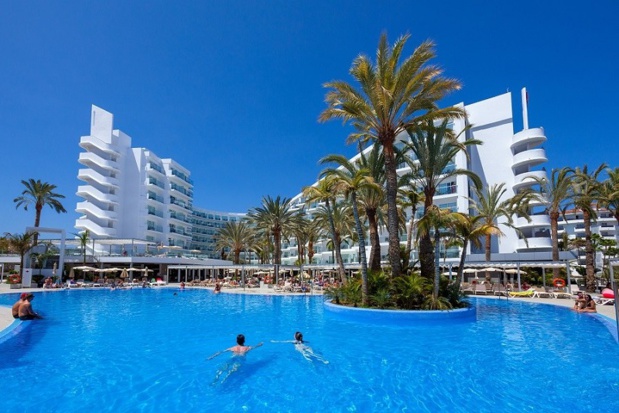 Le Club le Riu Papayas à Playa del Inglés, en Grande Canarie - Photo Riu Le Club le Riu Papayas à Playa del Inglés, en Grande Canarie - Photo Riu