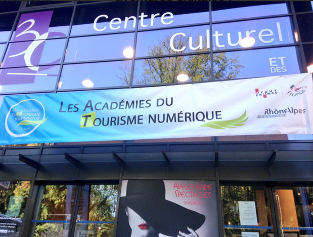 Le fil conducteur des conférences portait sur la réinjection de l'humain dans le digital. Vaste sujet ! - DR : J.G. Le fil conducteur des conférences portait sur la réinjection de l'humain dans le digital. Vaste sujet ! - DR : J.G.
