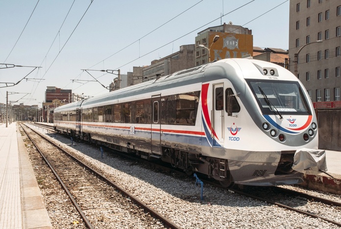 La Turquie veut relier 27 provinces par le train d’ici 2028 - DepositPhotos.com, ifeelstock La Turquie veut relier 27 provinces par le train d’ici 2028 - DepositPhotos.com, ifeelstock