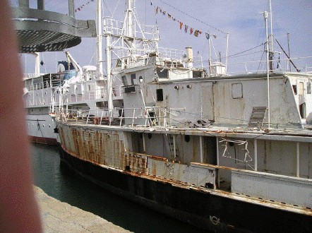 Le bateau légendaire qui a parcouru toutes les mers du globe est en piteux état...