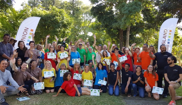 24 agents de voyages français, belges, suisses et allemands se sont défiés durant une semaine sur l'île de La Réunion, du 20 au 24 juin 2016, lors du Rallye Mascarun - DR : A.B. 24 agents de voyages français, belges, suisses et allemands se sont défiés durant une semaine sur l'île de La Réunion, du 20 au 24 juin 2016, lors du Rallye Mascarun - DR : A.B.