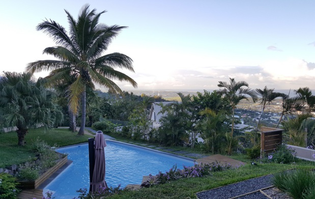 La Villa Roméo dispose de 5 chambres tout confort avec une superbe vue sur la forêt et l’océan - DR : A.B. La Villa Roméo dispose de 5 chambres tout confort avec une superbe vue sur la forêt et l’océan - DR : A.B.
