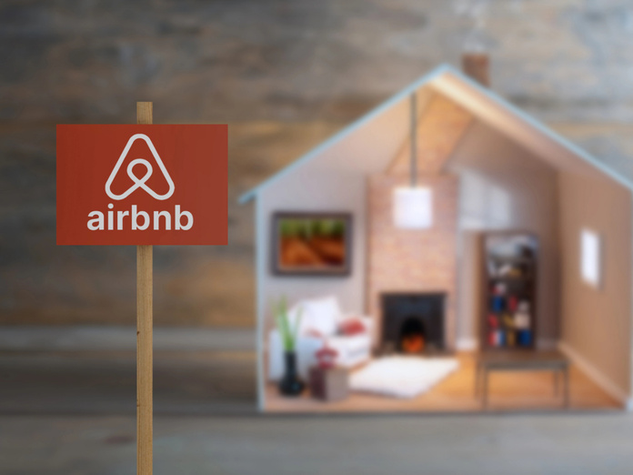 Villers-sur-Mer arrive en tête des destinations françaises enregistrant les plus fortes progressions de recherches sur Airbnb cet été.  Depositphotos.com/nupix