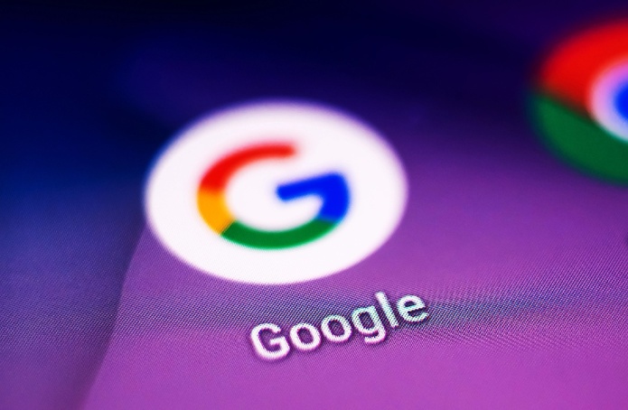 Google réduit certaines fonctionnalités de recherche voyage en Europe - Depositphotos.com Auteur GekaSkr