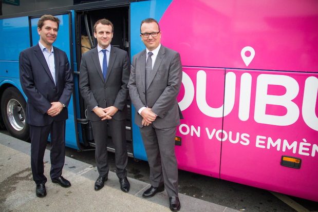 Emmanuel Macron venu échanger avec les passagers qui voyagent à bord de OuiBus - DR : Ouibus