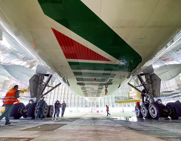 Les liaisons entre Air France et Alitalia ne sont pas nouvelles. Dès le milieu des années 1970, il existait déjà un accord de "Pool" disons la mise en commun des dépenses et des recettes sur plusieurs dessertes entre les deux pays - Photo Alitalia