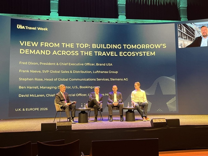 Table-ronde, à Amsterdam, autour de Fred Dixon et des sponsors de l'édition 2026 de la Travel Week - Photo : PB