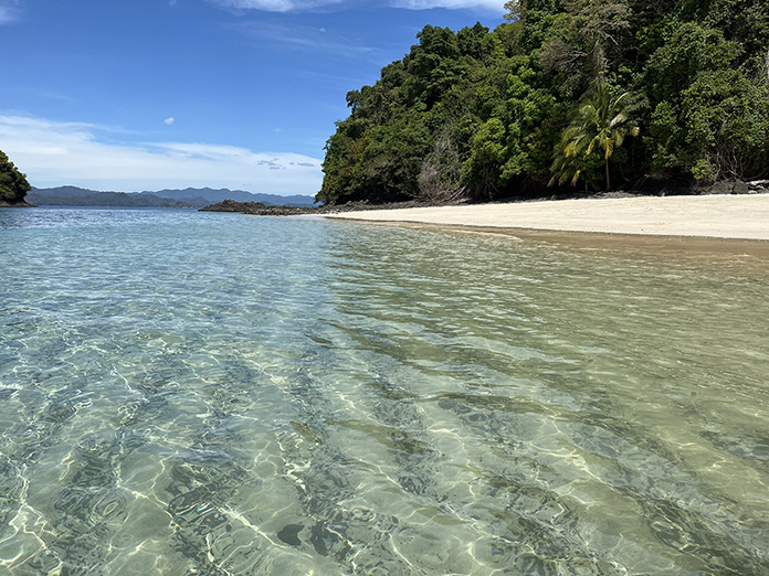 Au large de la côte pacifique, Coiba dévoile un monde préservé entre îles sauvages et eaux cristallines © Terra Panama