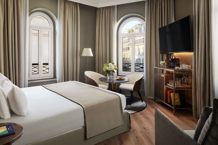 Une Suite Junior du NH Collection Paris-Ponthieu-Champs Elysées © Minor Hôtels Une Suite Junior du NH Collection Paris-Ponthieu-Champs Elysées © Minor Hôtels