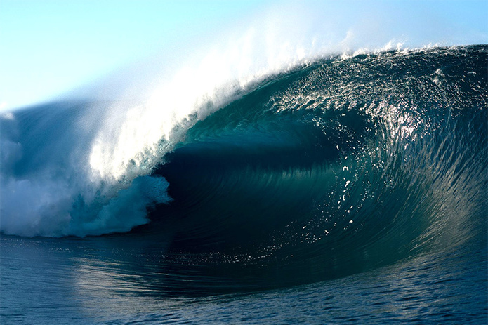 La vague de Teahupoo - © Manea Fabisch