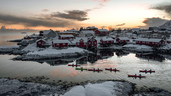 Svolvaer © Hurtigruten / Espen Mills Svolvaer © Hurtigruten / Espen Mills