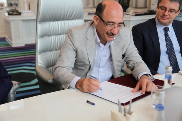 Le ministre Abulfaz Garayev, ministre de la Culture et du Tourisme de la République d'Azerbaïdjan (c) RBT Le ministre Abulfaz Garayev, ministre de la Culture et du Tourisme de la République d'Azerbaïdjan (c) RBT