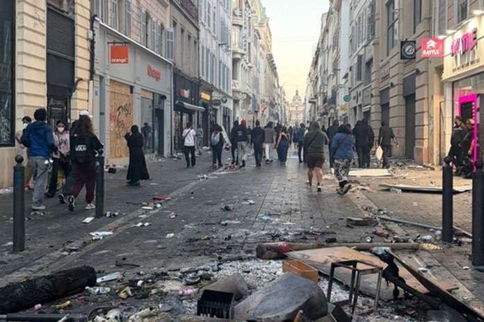 Rue Saint-Ferréol, Marseille, 17 octobre 2026 - Photo : RS, TourMaG