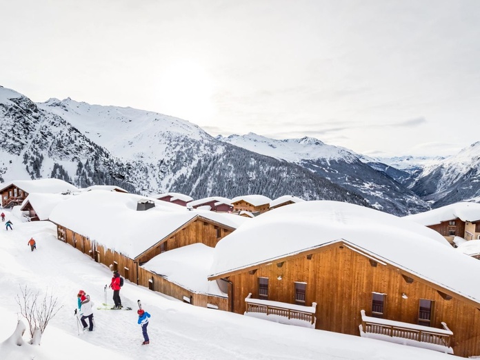 Les stations françaises préparent le lancement de la saison de ski 2026-2027 - DepositPhotos.com, www.navarro.gmail.com