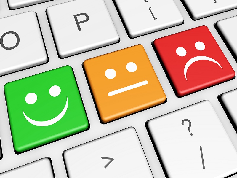 Les avis positifs permettent d'améliorer la crédibilité d'une marque (c) niroworld-Fotolia.com