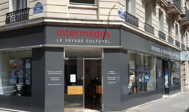 L'ancienne agence de Terre Entière, située au 10 rue de Mézières Paris 6e, a été rénovée et accueille depuis quelques mois, le service clients d'Intermèdes - DR : Intermèdes