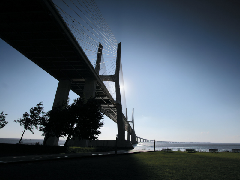 Vasco da Gama Bridge © DR