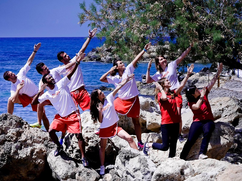 Chez FRAM, les animateurs  sont des « pilotes-vacances » qui accompagnent les clients dans leurs désirs d’activités comme de découvertes - Photo : FRAM