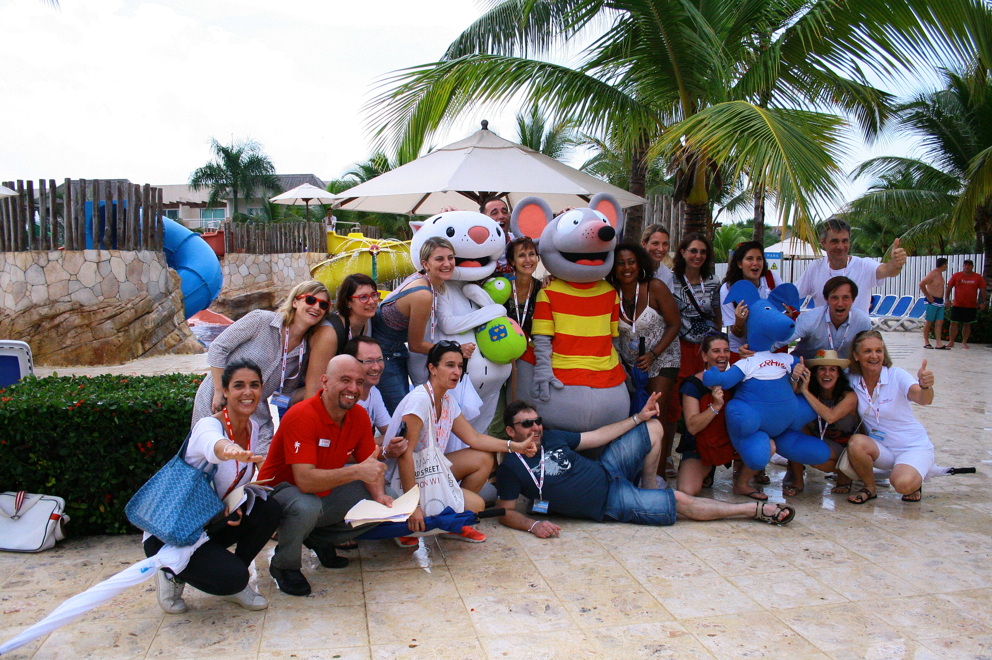 Ambiance joyeuse pour la visite du Memories Splash. Ici, sur l'aquaparc - DR : HL