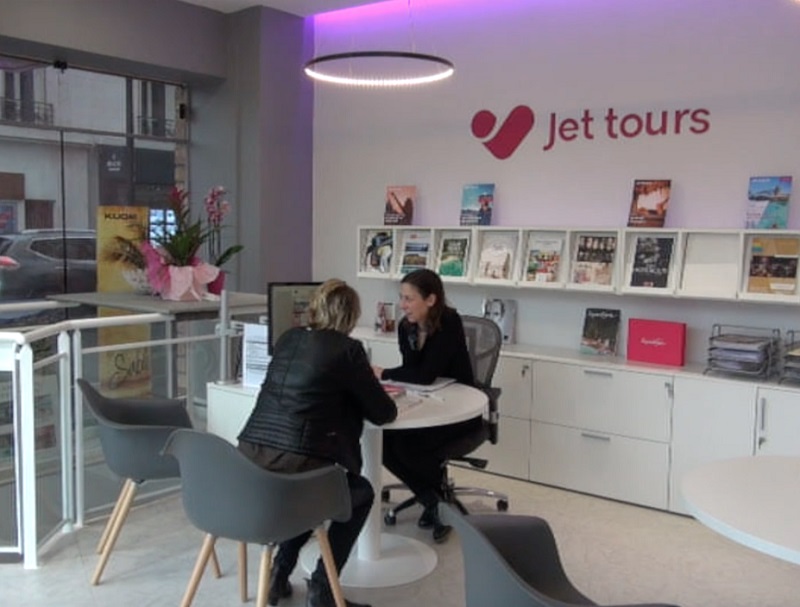 Jet tours inaugure son nouveau concept d'agence (vidéo)