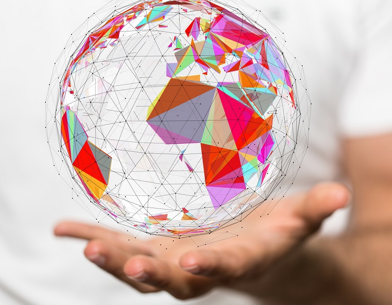 Le touriste de demain sera plus « intelligent », mais son émancipation aura pour conséquence la fragmentation extrême de ses besoins, de ses goûts et de ses opinions. De plus, le voyage sera la nouvelle forme d’affirmation de l’individualité, en particulier avec la multiplication des personnes seules © vege - Fotolia.com Le touriste de demain sera plus « intelligent », mais son émancipation aura pour conséquence la fragmentation extrême de ses besoins, de ses goûts et de ses opinions. De plus, le voyage sera la nouvelle forme d’affirmation de l’individualité, en particulier avec la multiplication des personnes seules © vege - Fotolia.com