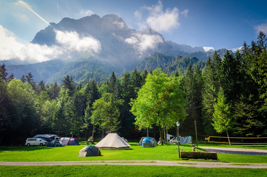 Pour les exploitants de campings en France, la saison 2016 a été plutôt bonne malgré un contexte difficile - Photo : Enrico-Fotolia.com