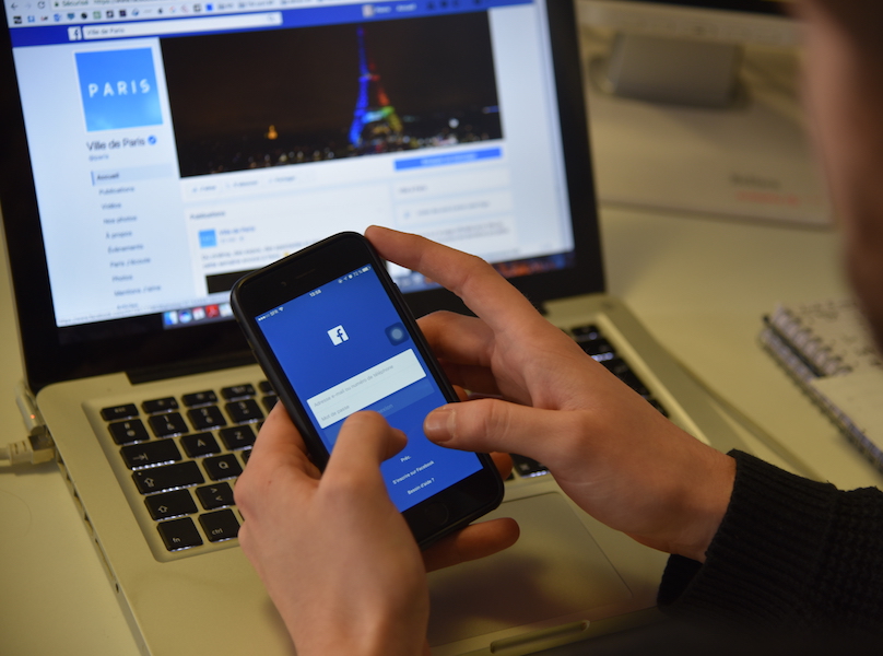 Appelé "City Guides", la fonctionnalité suggérera et enverra des notifications sur les attractions touristiques à l'utilisateur d'après ses centres d'intérêt. (c) Johanna Gutkind Appelé "City Guides", la fonctionnalité suggérera et enverra des notifications sur les attractions touristiques à l'utilisateur d'après ses centres d'intérêt. (c) Johanna Gutkind