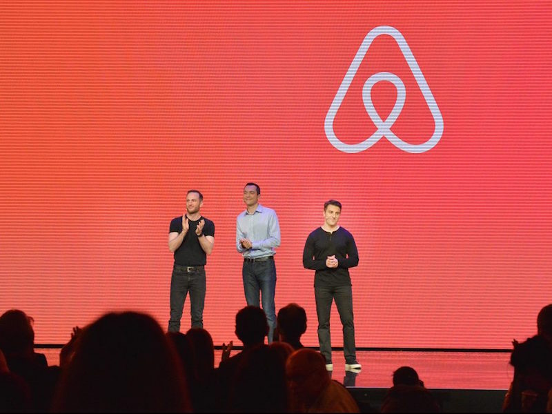 En 2008, Brian Chesky, Joe Gebbia et Nate Blecharczyk ont fondé Airbnb. (c) Airbnb Inc