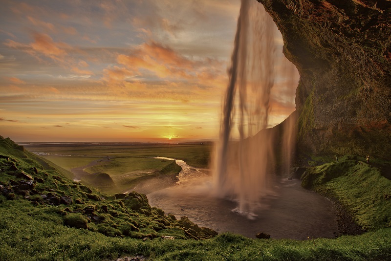 Guide to Iceland, une plateforme en français pour les professionnels et les particuliers