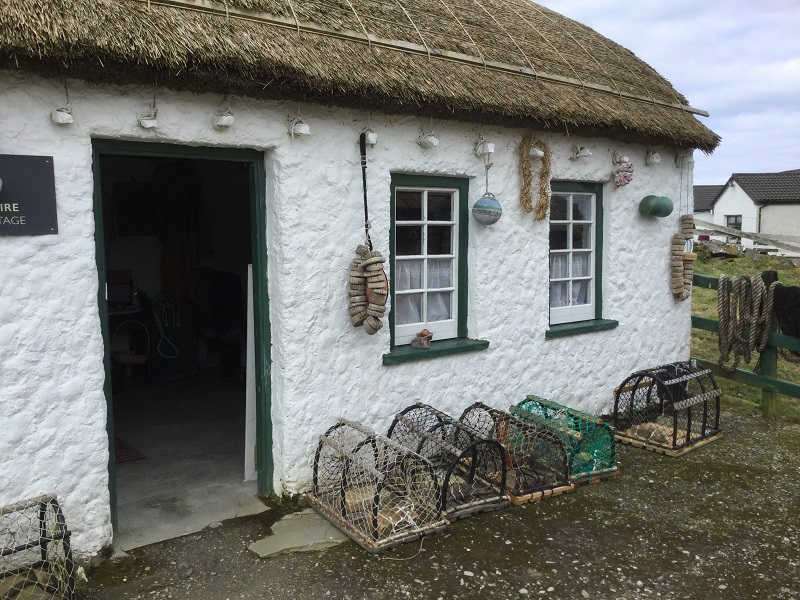 Le cottage du pêcheur à Glencolmcille village - DR : J.-P.C.