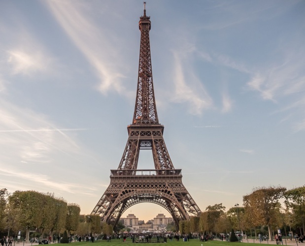 Comment concurrencer des grandes villes, telles New York, ou Vienne, par exemple, qui consacrent à la promotion du tourisme des budgets double ou triple de celui de Paris ? - Photo - ELivinec-SETE