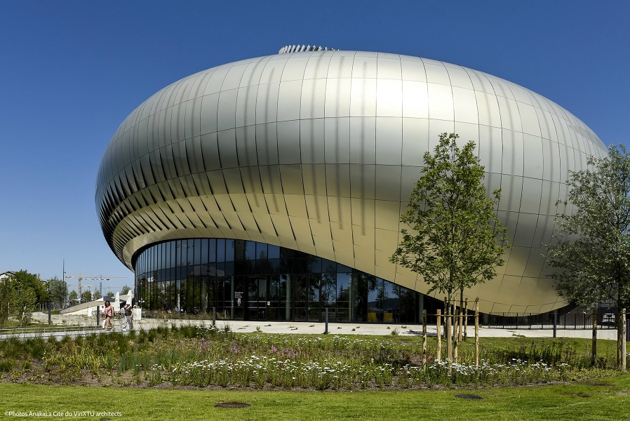 Un an après son ouverture, la Cité du Vin totalise 425 000 visiteurs payants - Photo : Anaka / La Cité du Vin / XTU architects