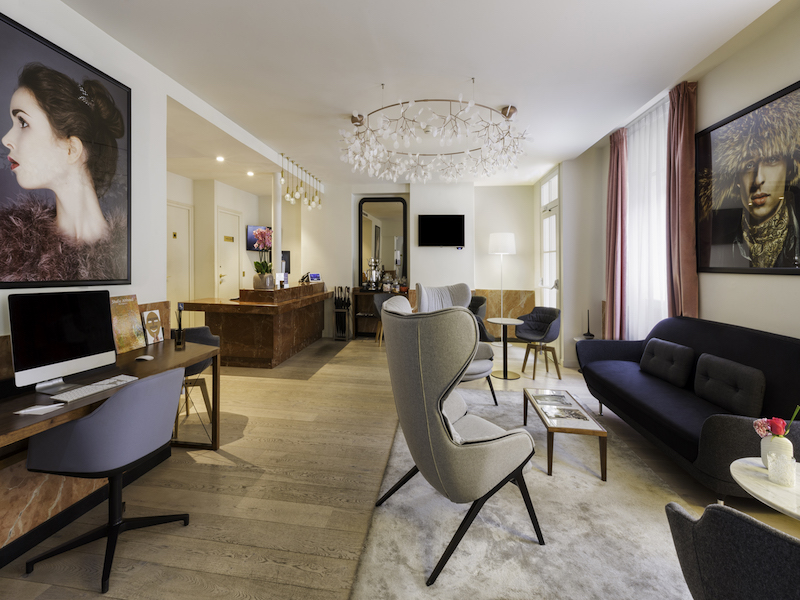 Le lobby du Kapital Opéra, premier hôtel du groupe français Quartus, dans le 8e arrondissement parisien © DR Quartus Le lobby du Kapital Opéra, premier hôtel du groupe français Quartus, dans le 8e arrondissement parisien © DR Quartus