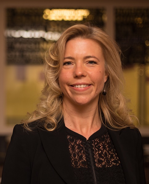 Solveig Herth prend la tête du Renaissance Paris Arc de Triomphe - Photo : DR Solveig Herth prend la tête du Renaissance Paris Arc de Triomphe - Photo : DR