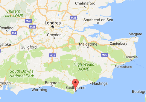 De nombreux Anglais sont venus profiter des plages d'Eastbourne pendant ce week-end à 3 jours - DR : Goole Maps
